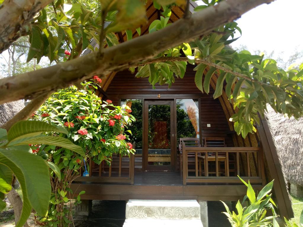 Hôtel Rose Bungalow à Pemenang Extérieur photo