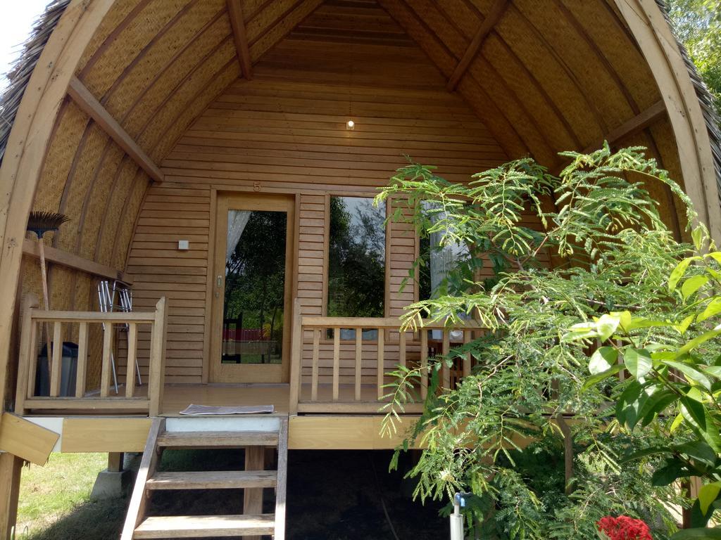 Hôtel Rose Bungalow à Pemenang Extérieur photo