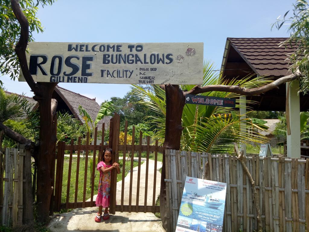 Hôtel Rose Bungalow à Pemenang Extérieur photo