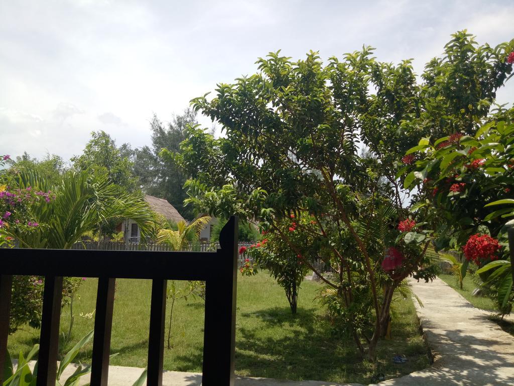 Hôtel Rose Bungalow à Pemenang Extérieur photo