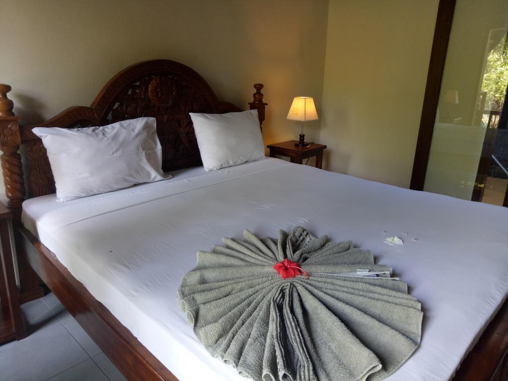Hôtel Rose Bungalow à Pemenang Extérieur photo