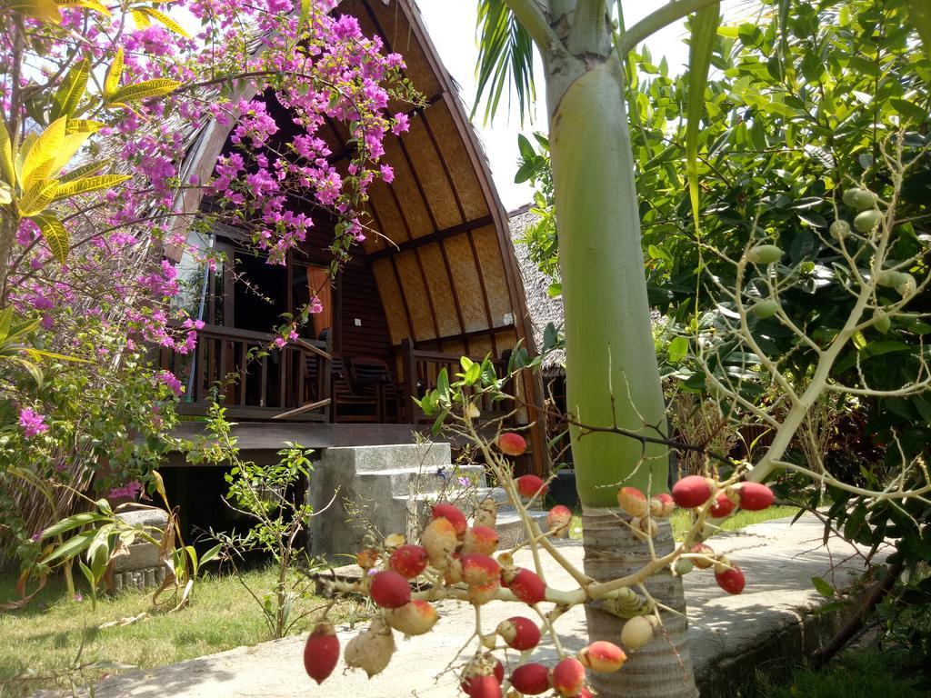 Hôtel Rose Bungalow à Pemenang Extérieur photo
