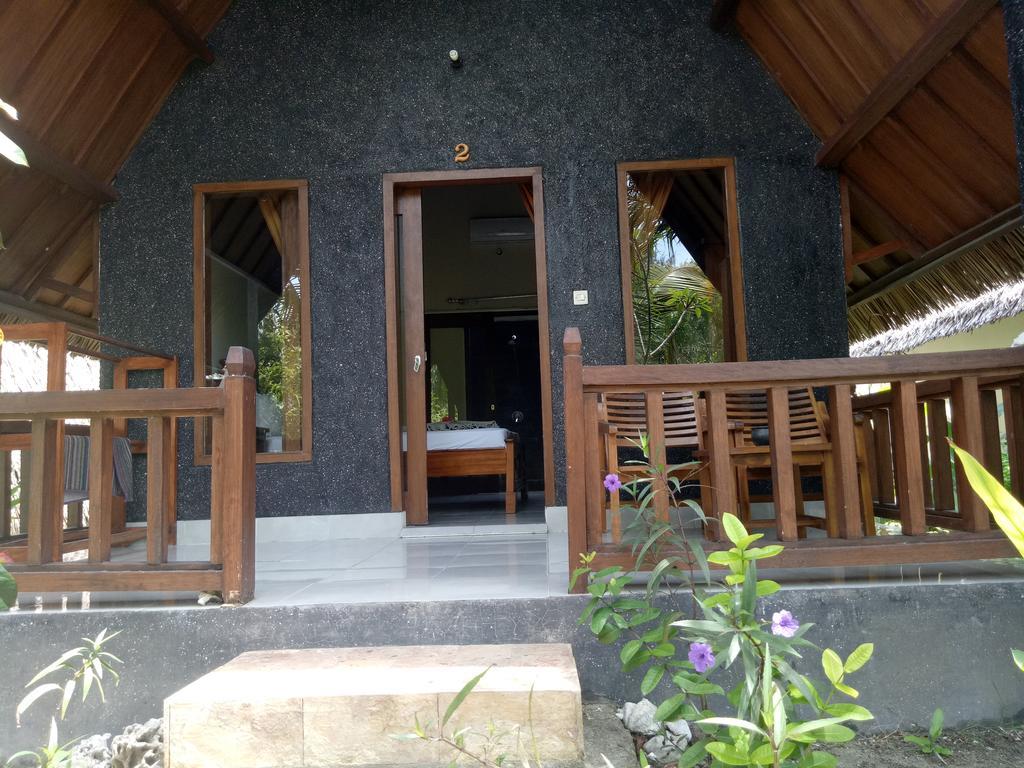 Hôtel Rose Bungalow à Pemenang Extérieur photo